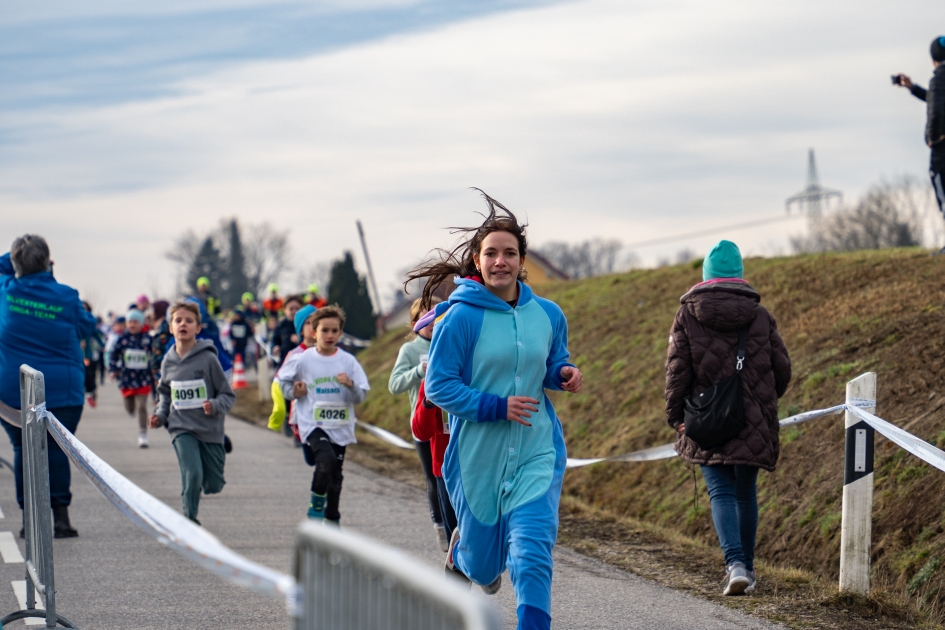 Silvesterlauf-2023-PeppiPics-175