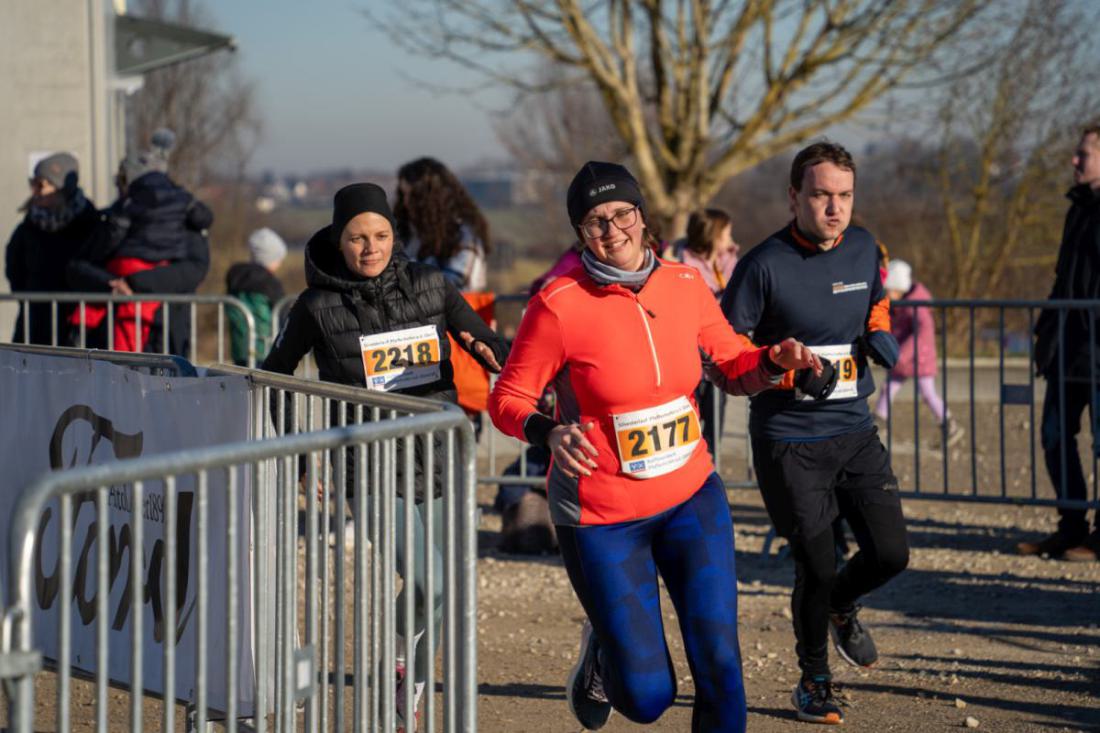 2024-12-31-PeppiPics-Silvesterlauf-2024-5MB-614