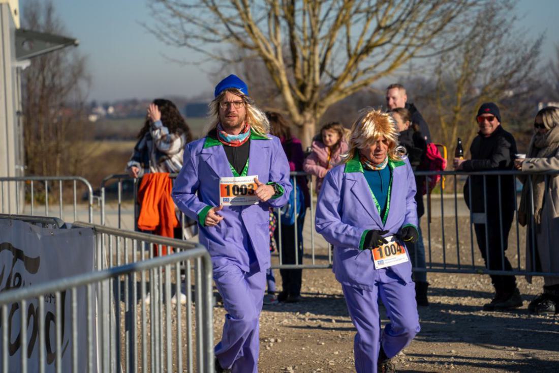 2024-12-31-PeppiPics-Silvesterlauf-2024-5MB-699