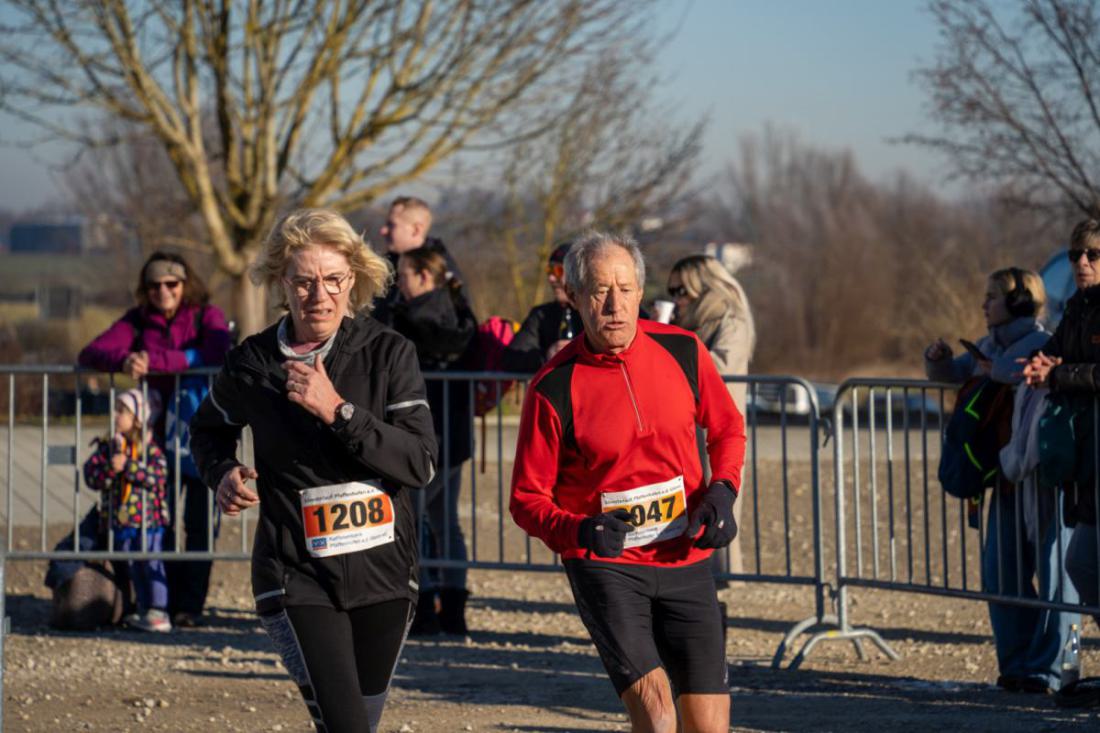 2024-12-31-PeppiPics-Silvesterlauf-2024-5MB-724