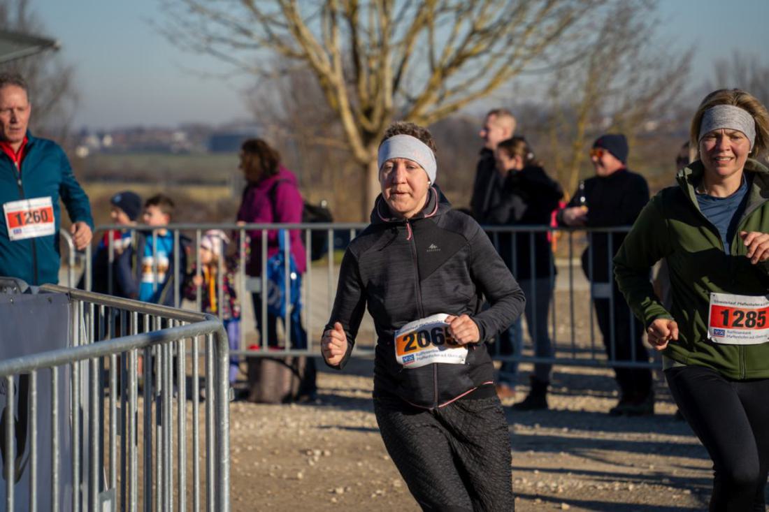 2024-12-31-PeppiPics-Silvesterlauf-2024-5MB-783