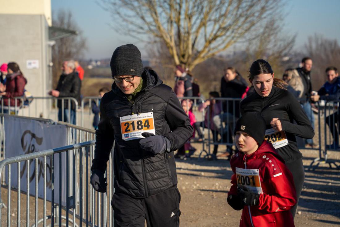 2024-12-31-PeppiPics-Silvesterlauf-2024-5MB-818